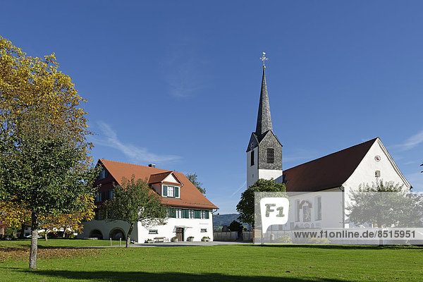 Heimatmuseum und Pfarrkirche St. Ambrosius  Hergensweiler  Bayerisch Schwaben  Bayern  Deutschland