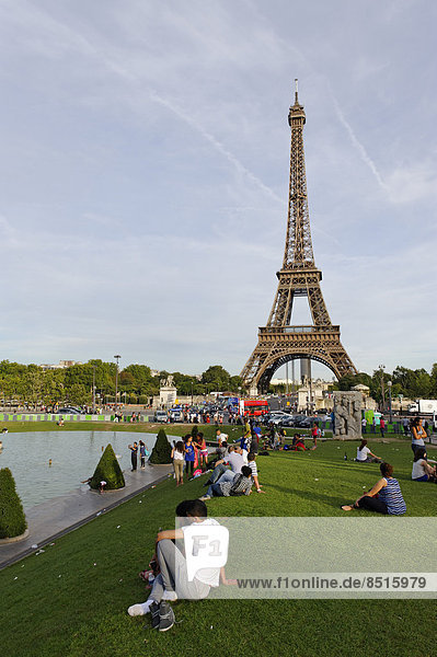 Eiffel Tower  Tour Eiffel  from the Place du Trocadero  Paris  France