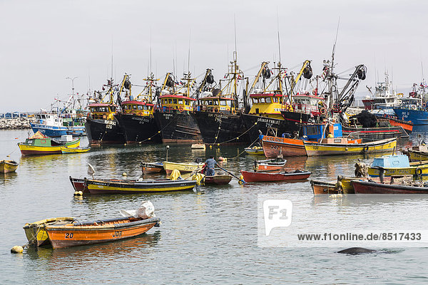Hafen von Arica  Pazifikküste  nördliches Chile
