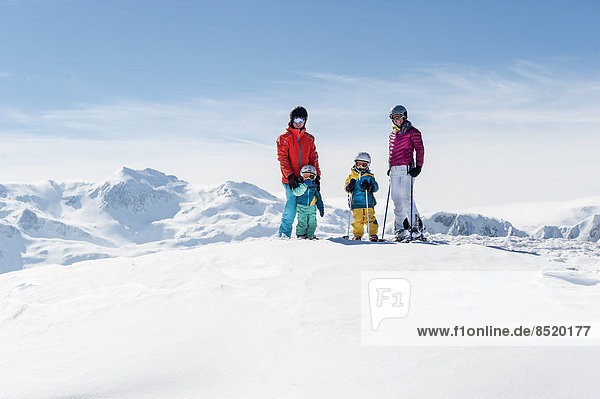 Austria  Salzburg Country  Altenmarkt-Zauchensee  Family skiing in mountains