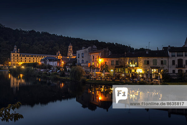 Frankreich Nacht Stadt Geschichte Fluss Aquitanien Dordogne