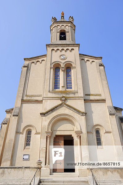 Kirche Saint-Joseph Boulbon Bouches-du-Rhone Provence-Alpes-Cote d'Azur Südfrankreich Frankreich