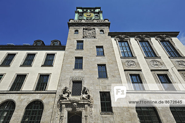 Technische Universität München  Thiersch-Turm  Wahrzeichen der heutigen TUM  München  Bayern  Deutschland
