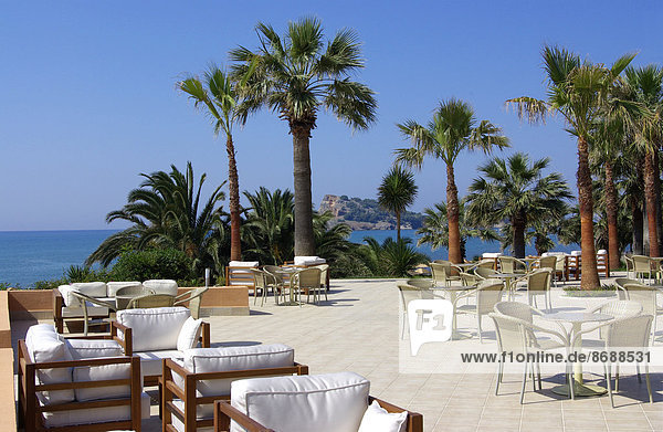sitzend Strand Hotel Ansicht Zimmer Mittelmeer