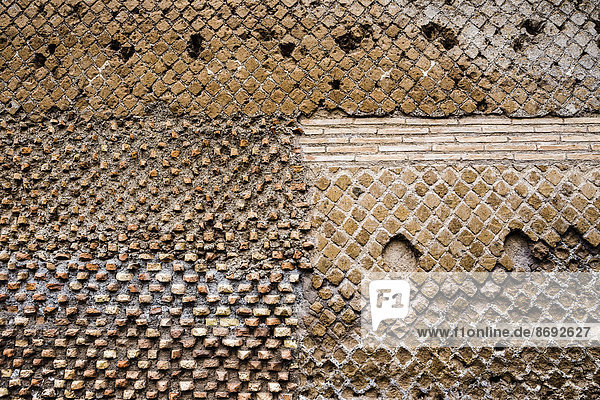 Italien  Tivoli  Detail des antiken Mauerwerks in Hadrian's Villa