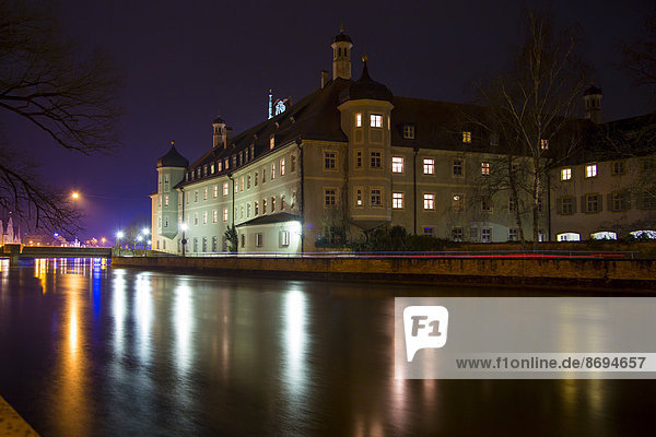 Deutschland  Bayern  Landshut  Heilig-Geist-Spital bei Nacht