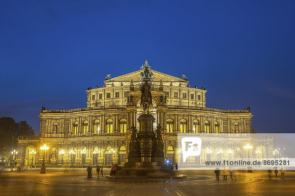Semperoper opera house at night  UNESCO World Heritage Site  Elbe river  historic centre  Dresden  Saxony  Germany