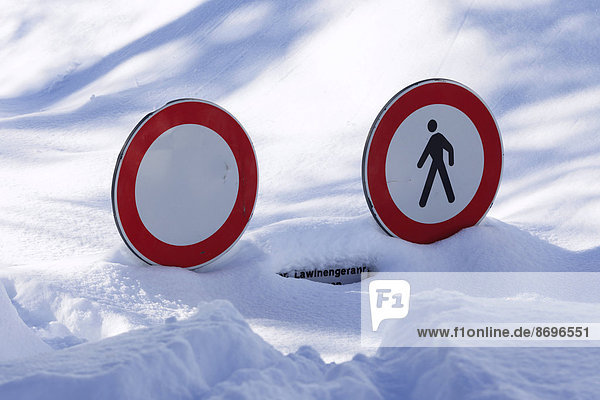 Warning signs  danger of avalanches  Penserjoch ridge  Sterzing  province of Alto Adige  Italy