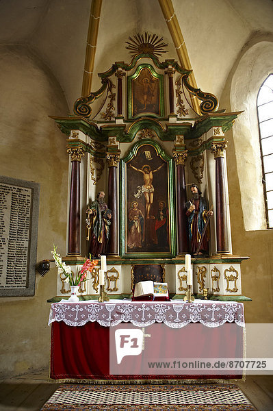 Gotischer Altar aus dem 14. Jahrhundert in der Kirchenburg in Axente Sever  Kreis Sibiu  Siebenbürgen  Rumänien