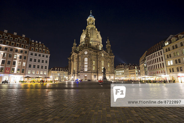 Neumarkt square with Frauenkirche church at night  historic centre  Dresden  Saxony  Germany
