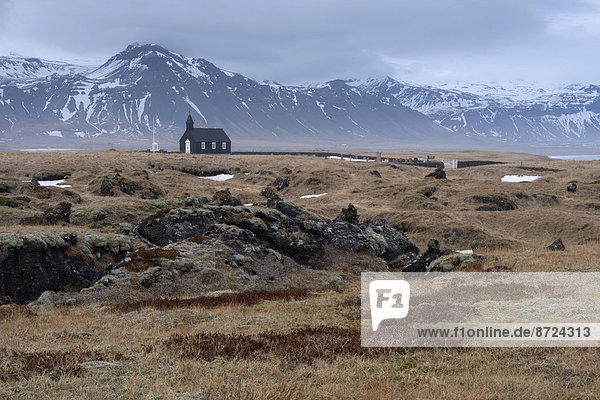 Schwarze Kirche von Búðir  Snæfellsnes  Island