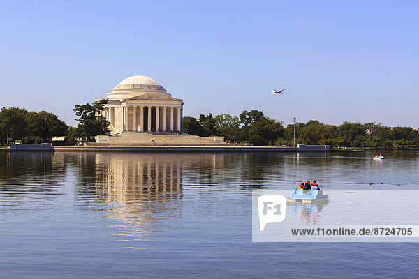 Jefferson Memorial  Washington  D.C.  USA