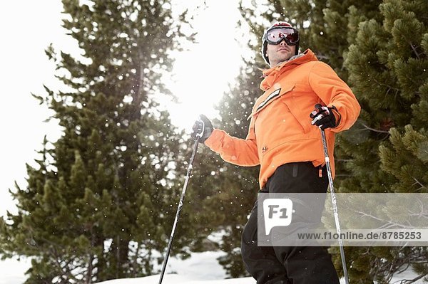Mittlerer Erwachsener Skifahrer am Berg  Obergurgl  Österreich