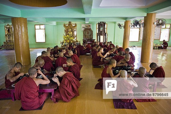 Myanmar  Mingun  Kloster