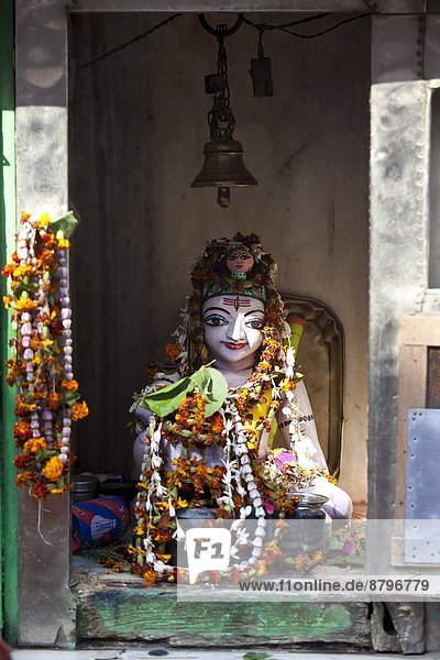 zeigen  Fenster  Großstadt  Religion  Festival  Varanasi