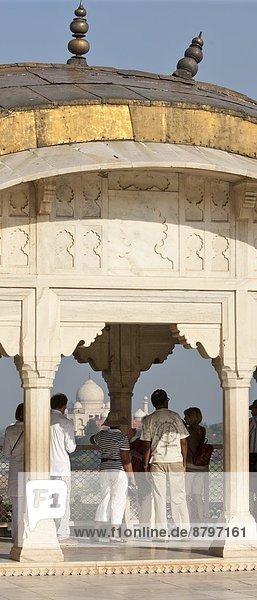 Palast Schloß Schlösser Festung bauen Tochter Agra Jahrhundert Indien