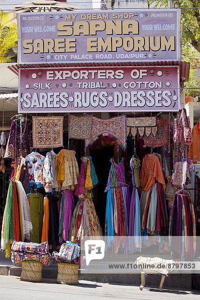 Tradition Kleidung Großstadt Fernverkehrsstraße Palast Schloß Schlösser verkaufen Rajasthan Udaipur