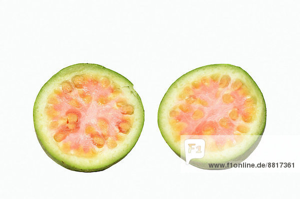 Echte Guave Guava Guayave Guayaba (Psidium guajava) halbierte Frucht