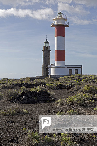Neuer und alter Leuchtturm an der Südküste  bei Fuencaliente  La Palma  Kanarische Inseln  Spanien