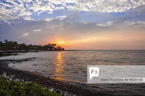 Sonnenuntergang an der Kohala Coast Big Island Hawaii Vereinigte Staaten
