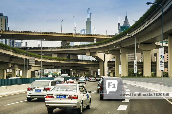 Verkehr  Hochstraßen  Shanghai  China