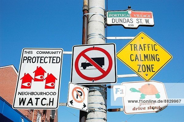 Straße  Zeichen  vorwärts  Kanada  Toronto