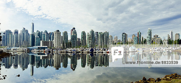Kanada  Vancouver  Skyline von Coral Harbour