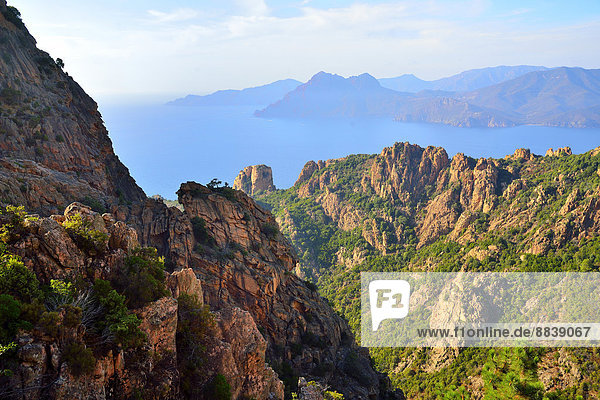 Frankreich über Steilküste Meer Ansicht Korsika Sandstein