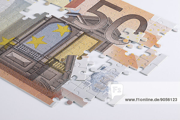 Puzzle aus 50-Euro-Schein