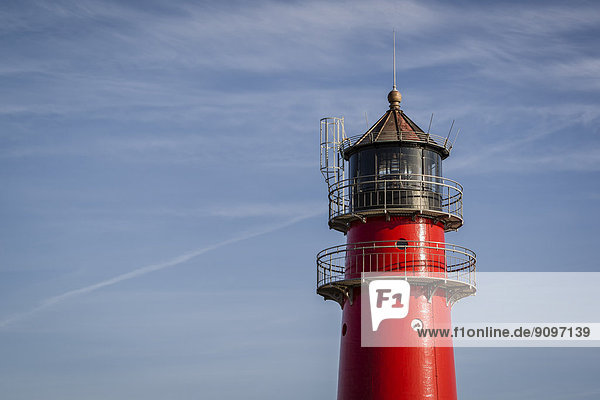 Leuchtturm am Hafen von Büsum  Schleswig-Holstein  Deutschland