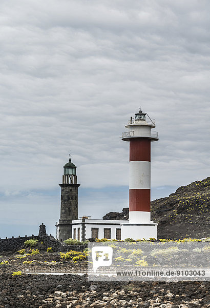Alter und neuer Leuchtturm  am Südkap Punta de Fuencaliente  La Palma  Kanarische Inseln  Spanien