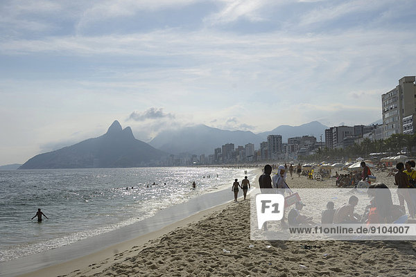 Strand von Ipanema  Rio de Janeiro  Bundesstaat Rio de Janeiro  Brasilien