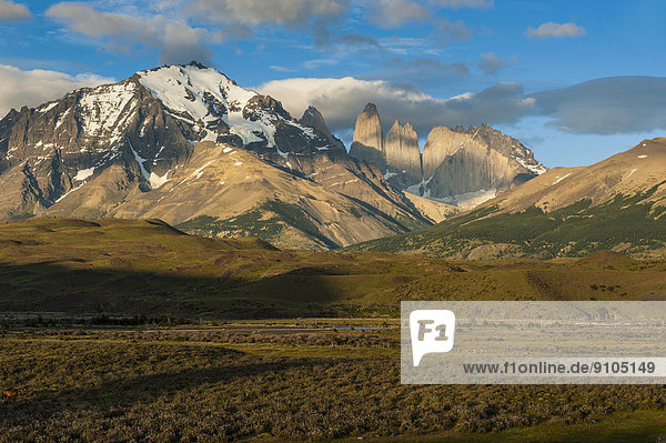 Peaks of Torres del Paine in the morning light  Torres del Paine National Park  Patagonia  Chile