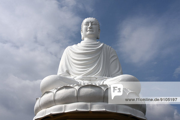 Buddha von Long-S?n  Long-S?n-Pagode  Nha Trang  Khanh Hoa Provinz  Vietnam