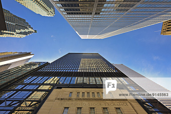 hoch  oben  Finanzen  Gebäude  aufwärts  ersetzen  Führung  Anleitung führen  führt  führend  Kanada  Ortsteil  Innenstadt  Ontario  Toronto