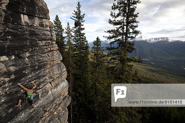 arbeiten  Kraft  Spannung  Klettern  übernatürlich  Banff  Zombie