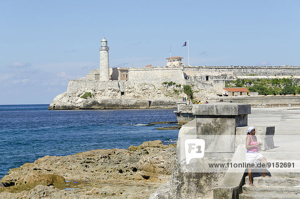 Havanna  Hauptstadt  Eingang  Festung  Wachmann  Sehenswürdigkeit  Bucht  Kuba