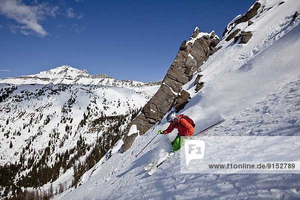 Skifahrer  See  Skisport  Urlaub  Ski  jung  Alberta  Kanada  Hang