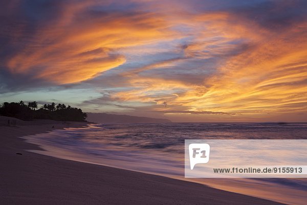 Sunset at Sunset Beach  North Shore of Oahu  Hawaii  United States of America