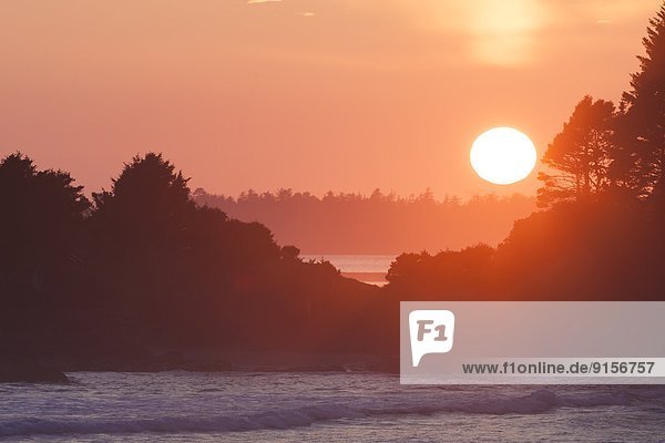 Tag Sonnenuntergang Markierung zeigen klecksen Bucht British Columbia Kanada Vancouver Island