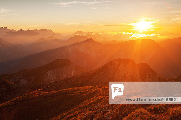 Sonnenuntergang am Hochiss  Tirol  Österreich