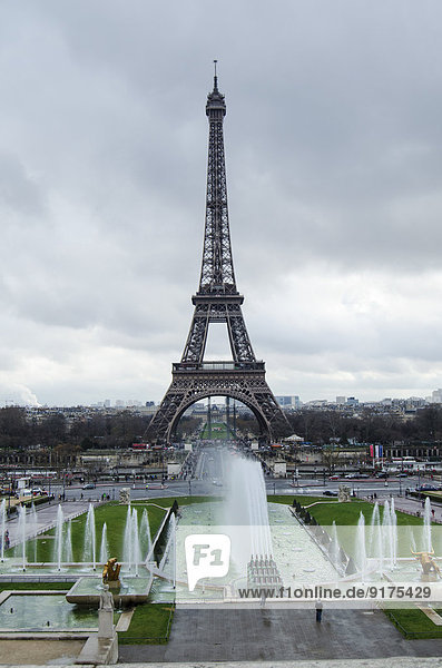 Frankreich  Paris  Blick zum Eiffelturm