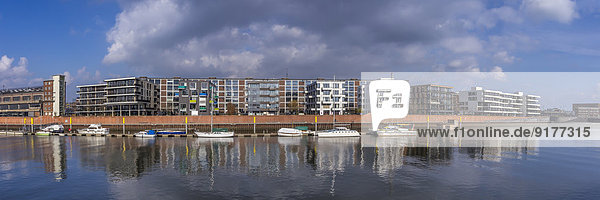 Deutschland  Bremen  Panoramablick auf den neuen Stadtteil Überseestadt