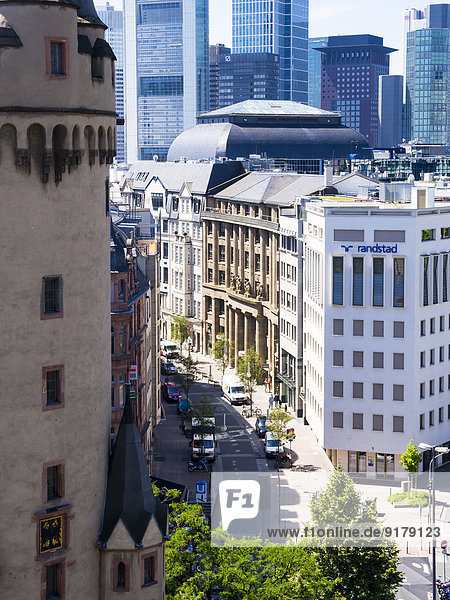Deutschland,  Hessen,  Frankfurt,  Blick auf Schiller-Passage,  links Eschenheim Tower,  Finanzviertel im Hintergrund