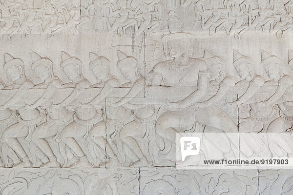 Detail  Relief  Quirlen des Milchozeans  Schöpfungsmythos  Angkor Wat  Kambodscha