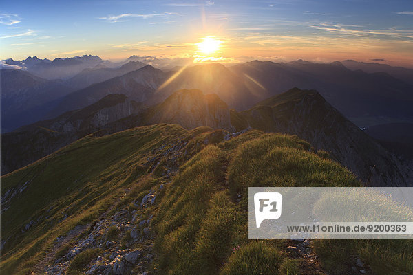Sonnenuntergang am Hochriss  Tirol  Österreich  Europa