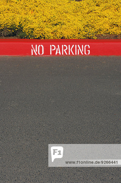 USA  Oregon  kein Parkplatzschild am Bordstein