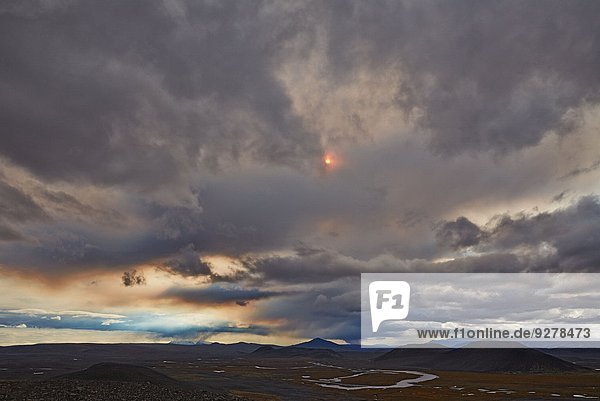Vulkan Bardarbunga  Rauchwolken über dem Lavafeld Holuhraun am 02.09.2014  Island