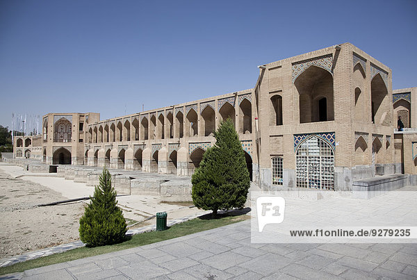 Si-o-se Pol  33-Bogen-Brücke  Isfahan  Esfahan  Iran