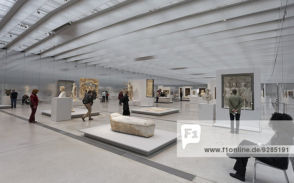 Ausstellungshalle Galerie du Temps,  Louvre-Lens,  Museumsbau von Architekturbüro SANAA,  Lens,  Nord-Pas-de-Calais,  Frankreich